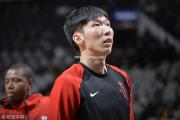 开云体育-周琦下赛季将继续留在NBA，他已完成与火箭队的续约谈判